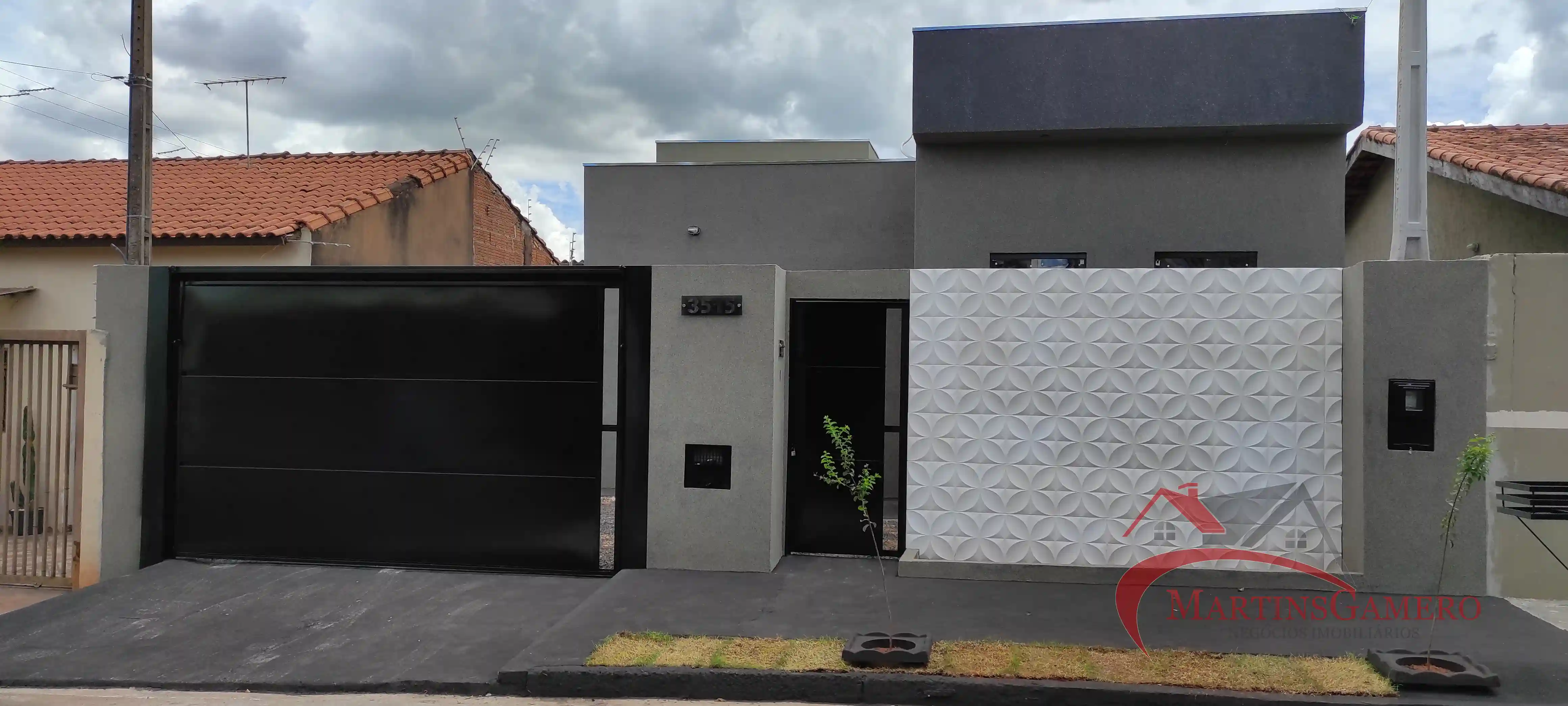 Casa à venda — foto 1 de 11
