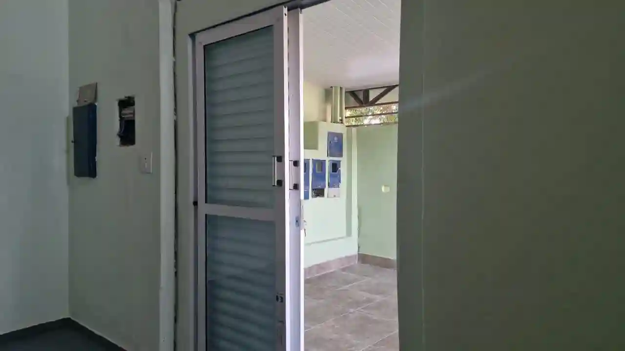 Galpão / Depósito / Armazém com 2 quartos para aluguel, 110m² — foto 11 de 18
