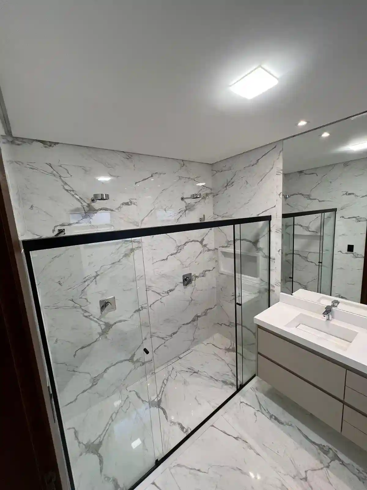Casa de Condomínio com 3 quartos à venda, 202m² — foto 14 de 15