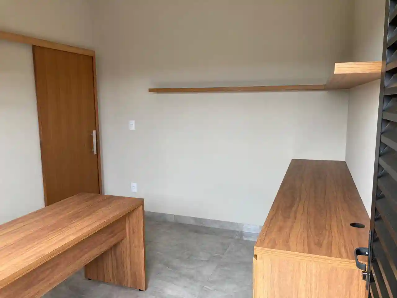 Casa de Condomínio com 3 quartos à venda, 228m² — foto 4 de 8