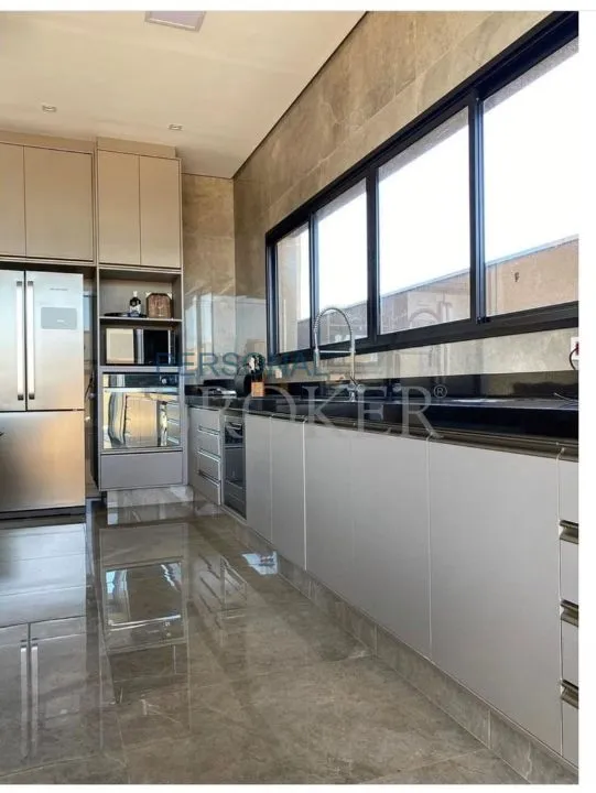 Casa de Condomínio com 3 quartos à venda, 355m² — foto 3 de 21