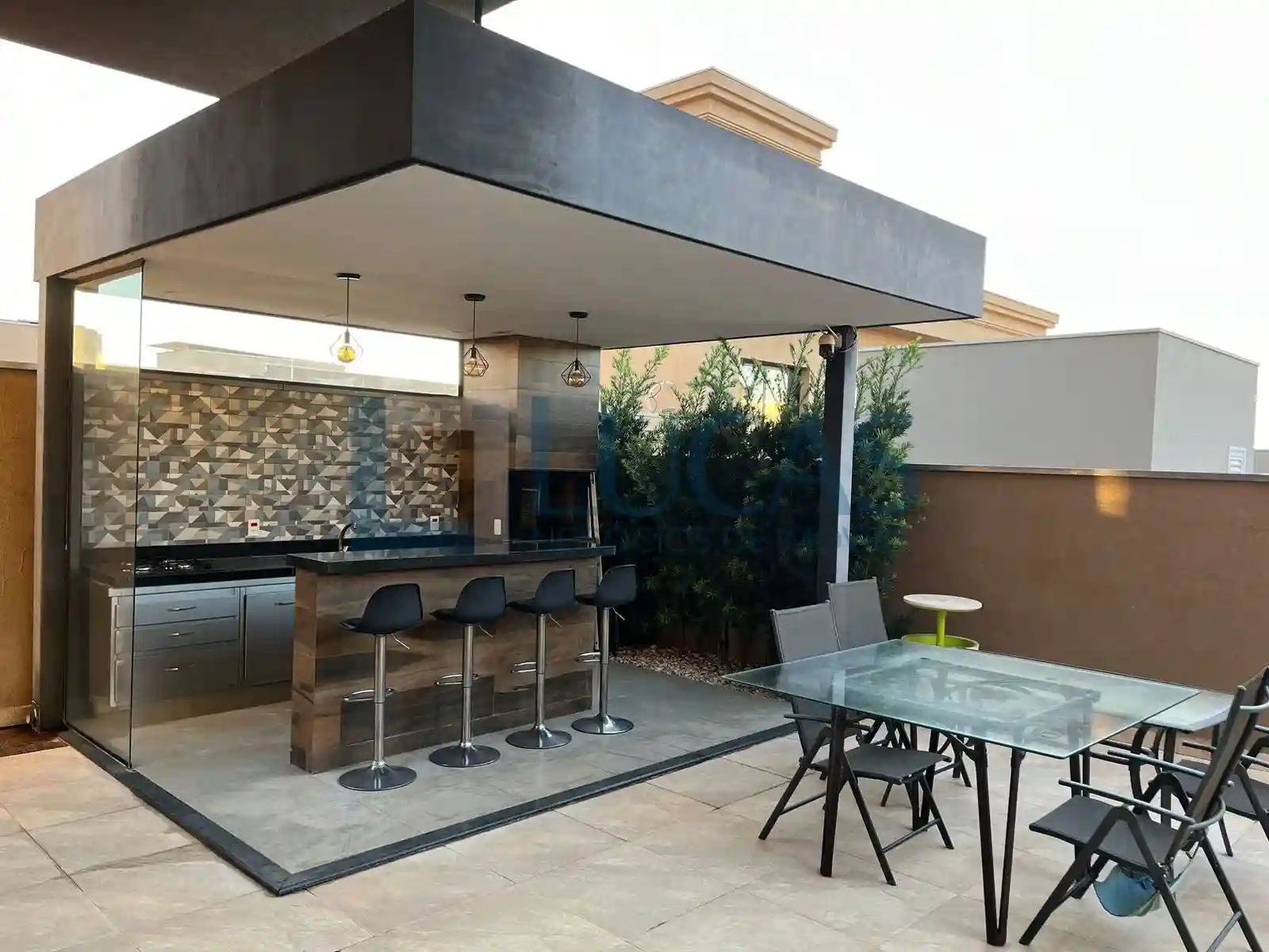Casa de Condomínio com 3 quartos à venda, 355m² — foto 9 de 21