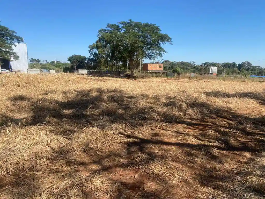 Terreno / Lote / Condomínio  à venda, 21500m² — foto 6 de 7