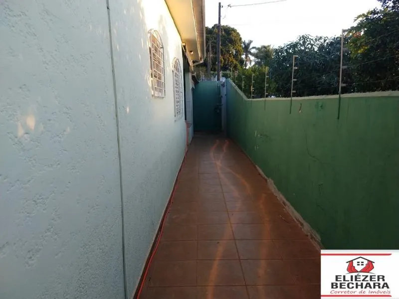 Casa à venda — foto 3 de 8