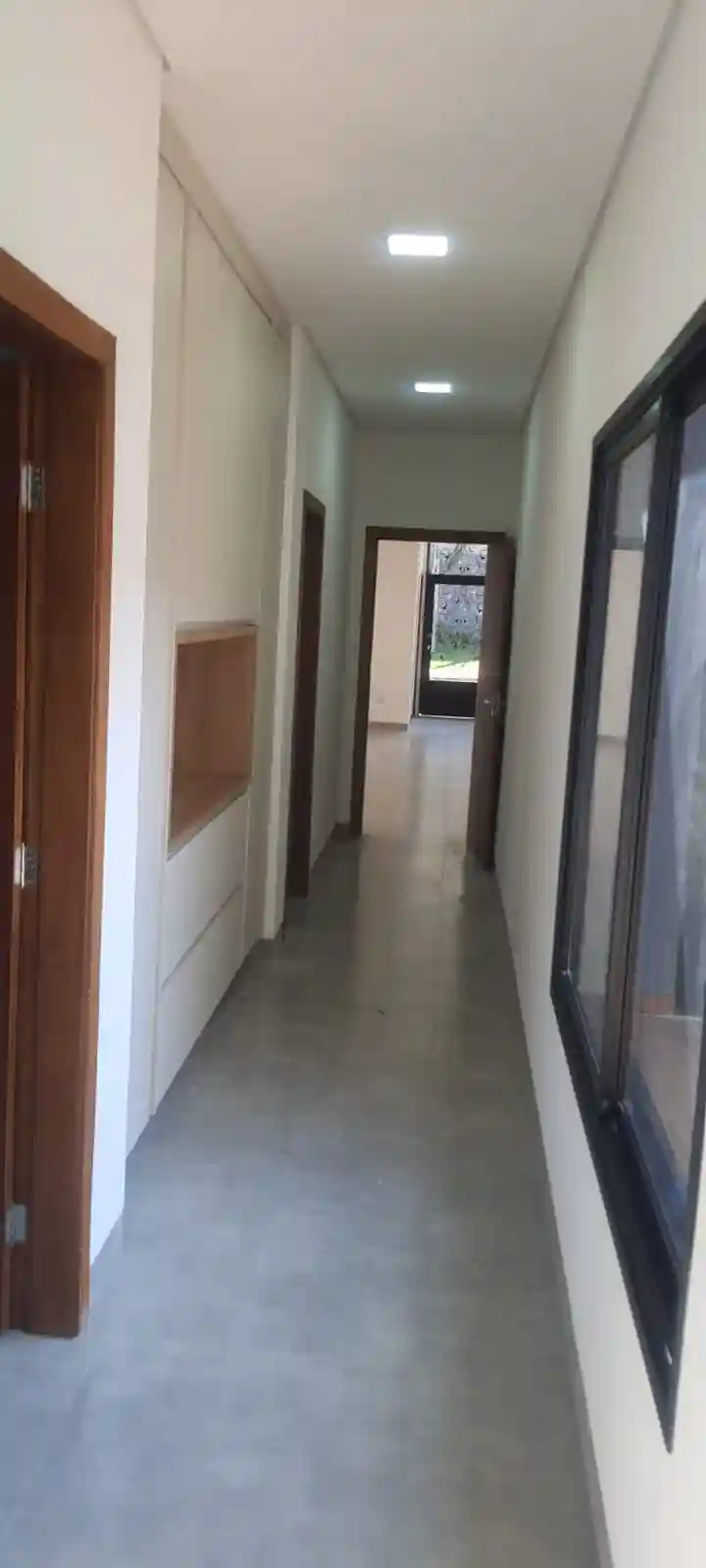Casa de Condomínio com 3 quartos à venda, 217m² — foto 8 de 18