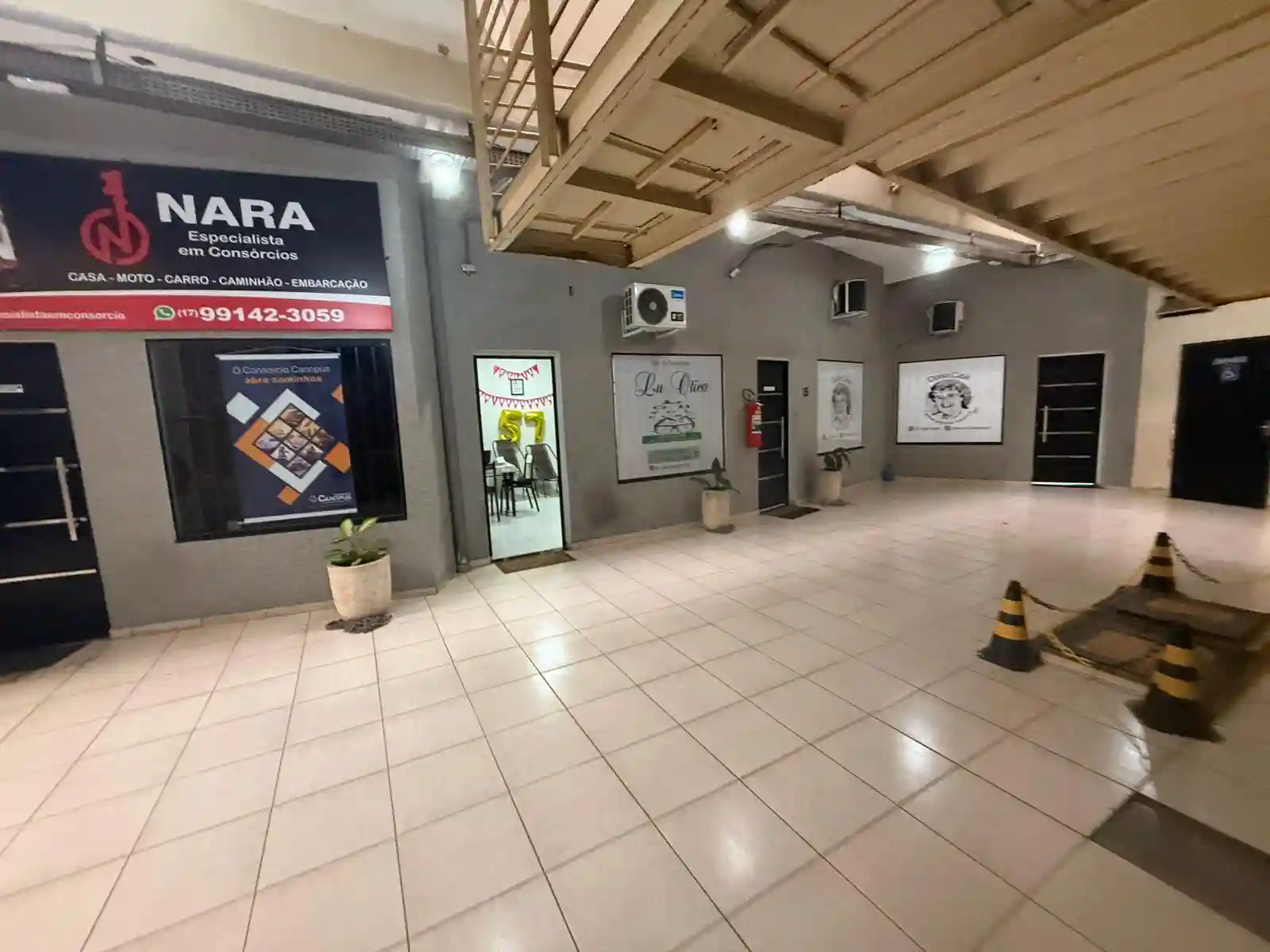 Conjunto Comercial / Sala  para aluguel, 17m² — foto 4 de 10