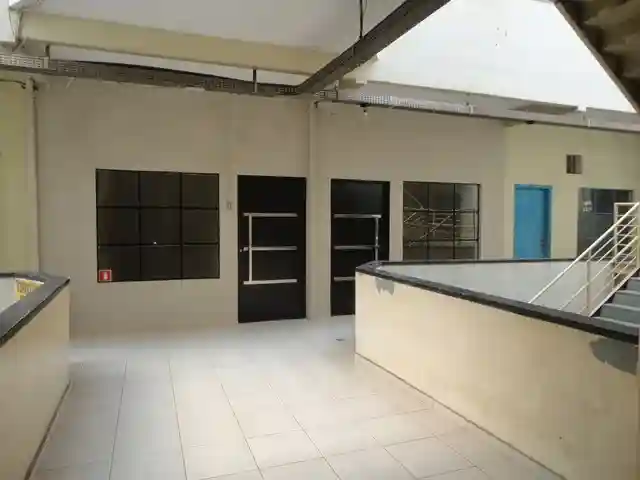 Conjunto Comercial / Sala  para aluguel, 17m² — foto 7 de 10