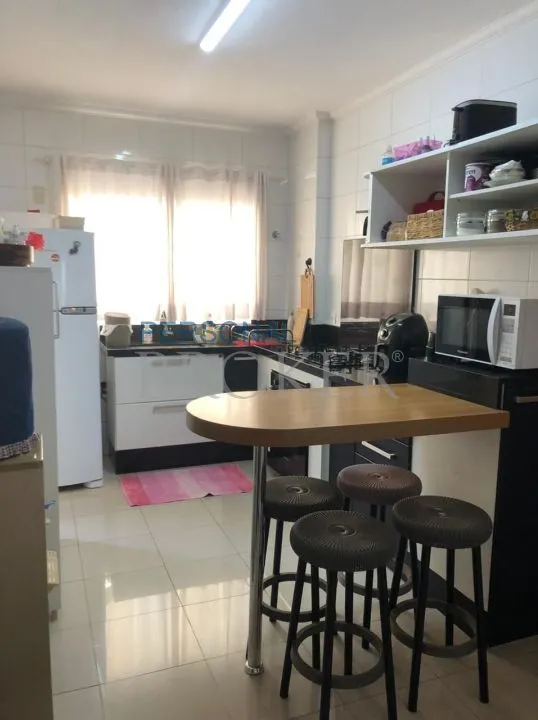 Apartamento com 3 quartos à venda, 138m² — foto 1 de 4