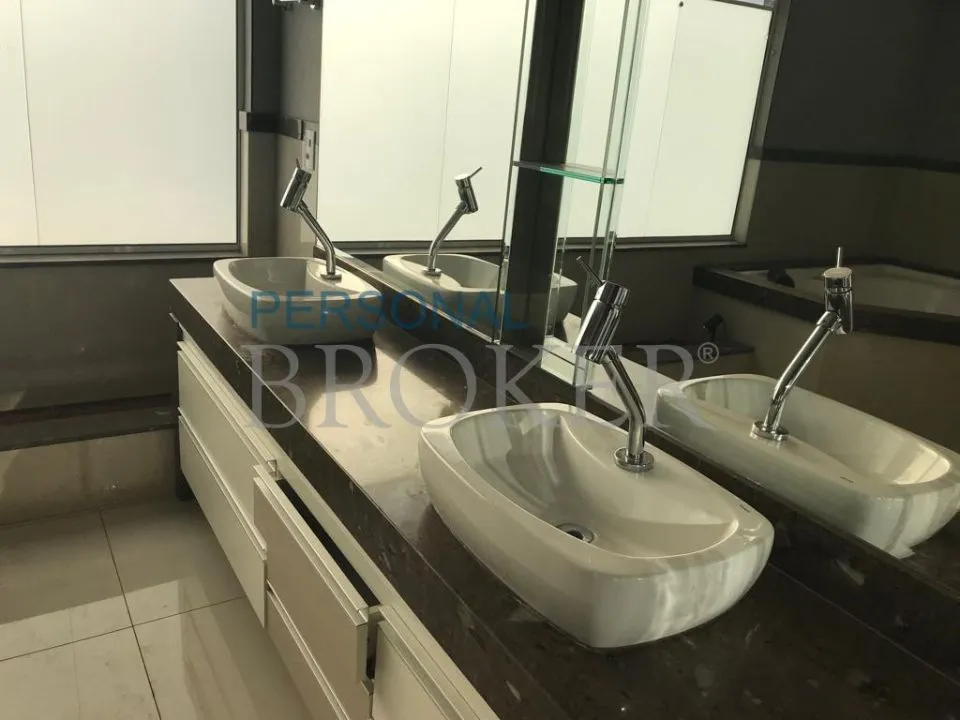 Casa de Condomínio com 4 quartos à venda, 350m² — foto 3 de 10