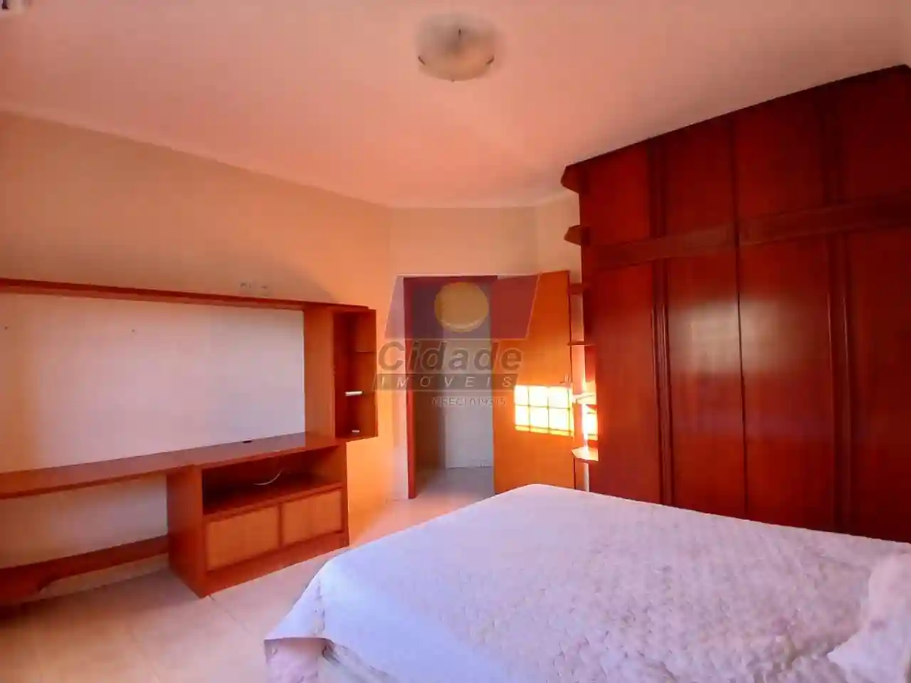 Casa com 3 quartos à venda, 210m² — foto 6 de 16