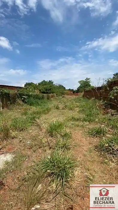 Fazenda / Sítio / Chácara  à venda, 500m² — foto 2 de 2