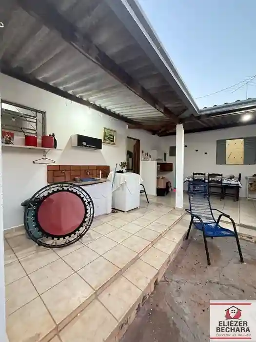 Casa com 3 quartos à venda, 105m² — foto 3 de 25
