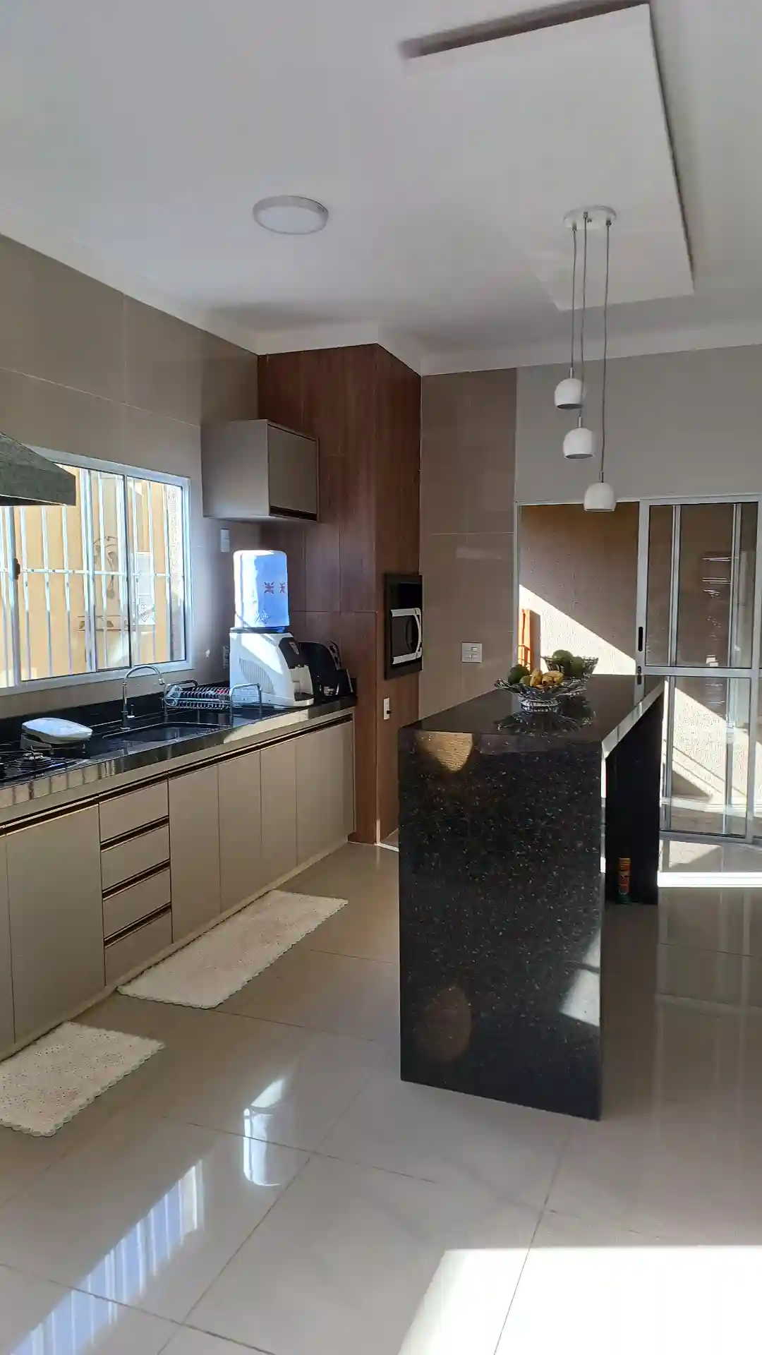 Casa com 3 quartos à venda, 150m² — foto 3 de 15