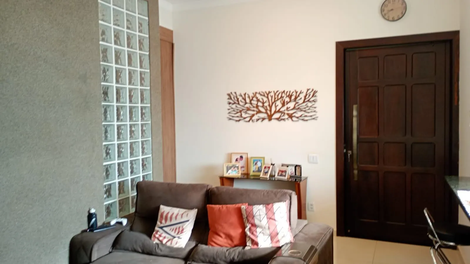 Casa com 2 quartos à venda, 170m² — foto 2 de 33