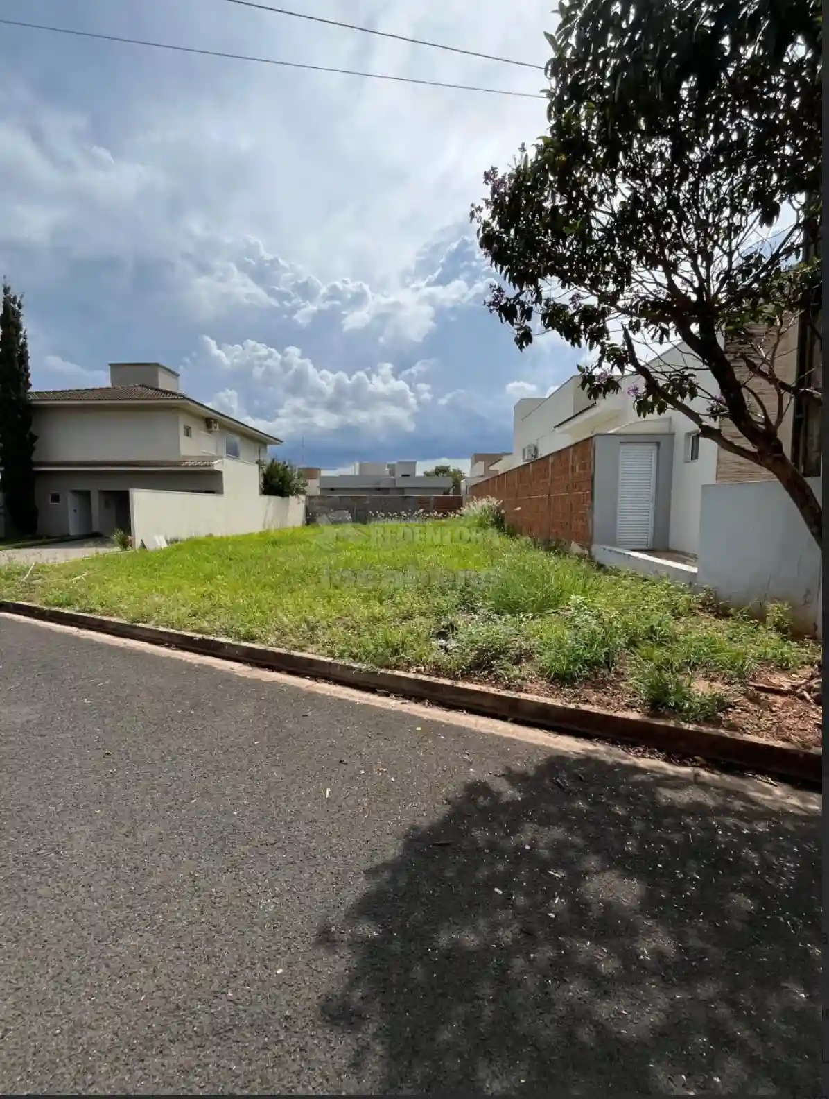 Terreno / Lote / Condomínio  à venda, 400m² — foto 4 de 15