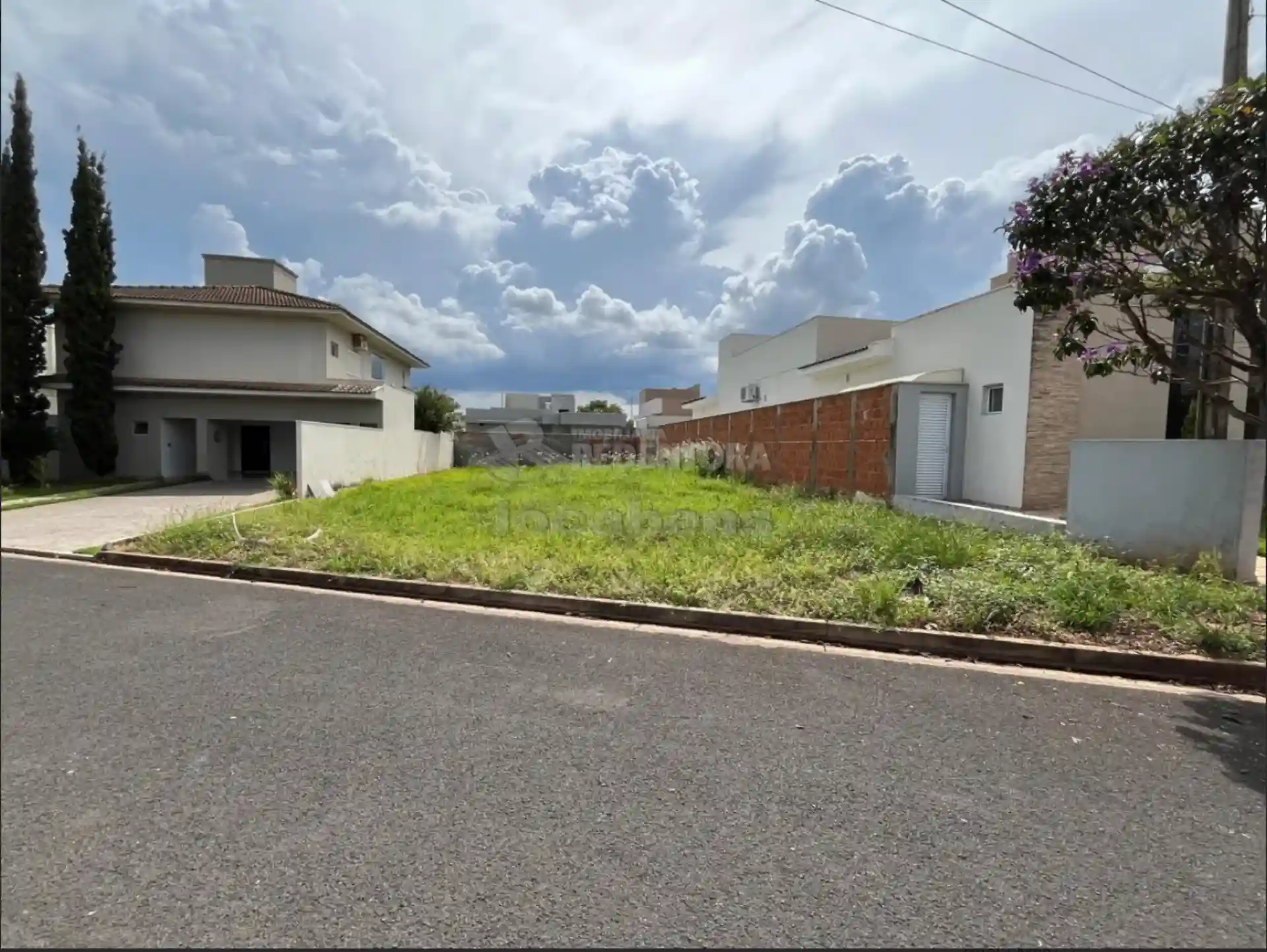 Terreno / Lote / Condomínio  à venda, 400m² — foto 2 de 15