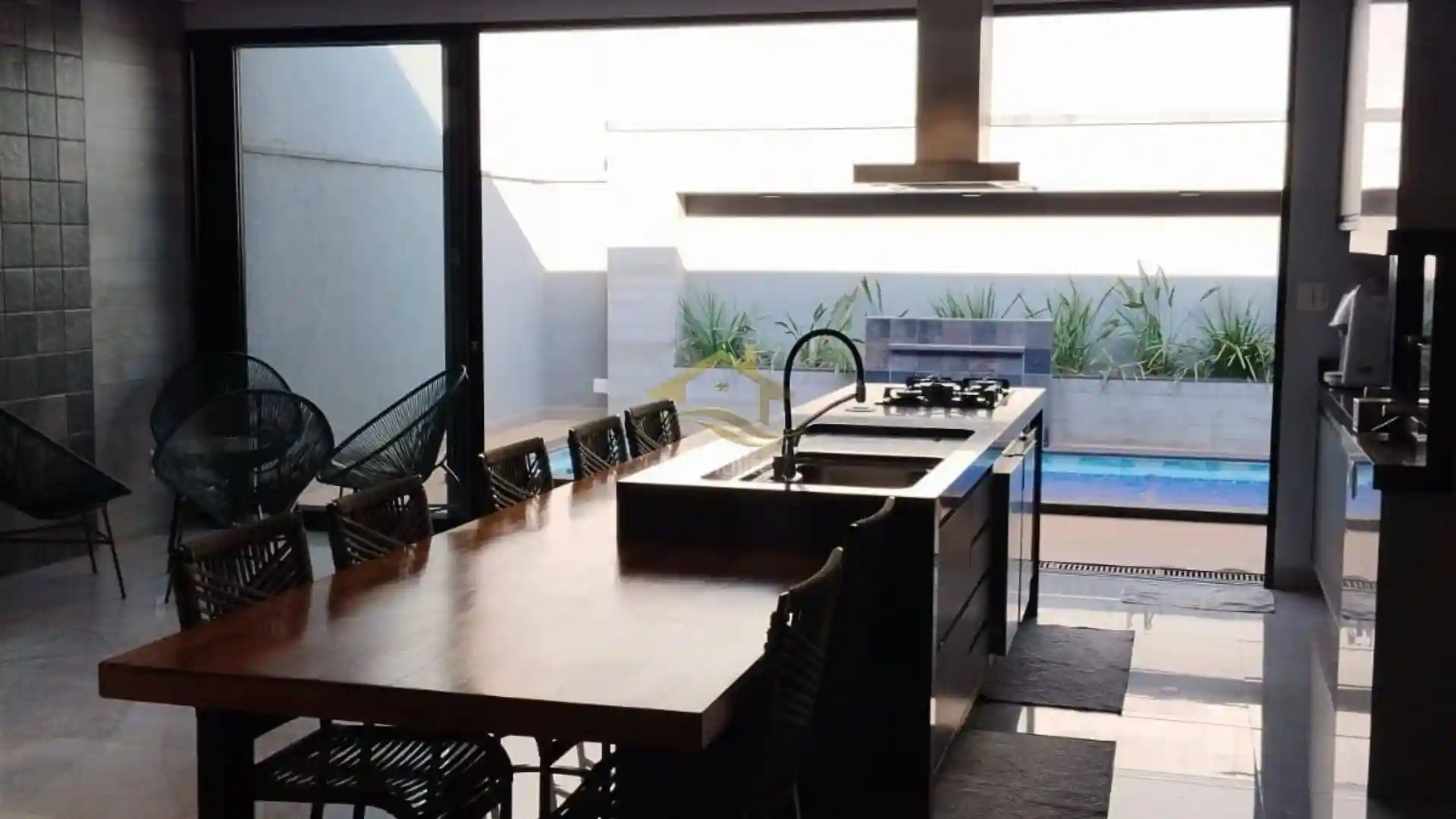 Casa de Condomínio com 3 quartos à venda, 220m² — foto 24 de 40