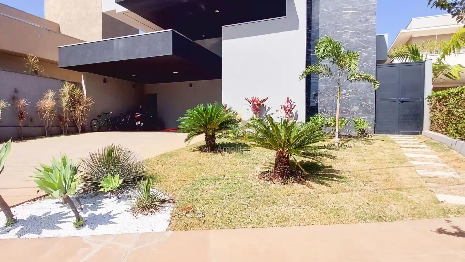 Casa de Condomínio com 3 quartos à venda, 220m² — foto 4 de 40