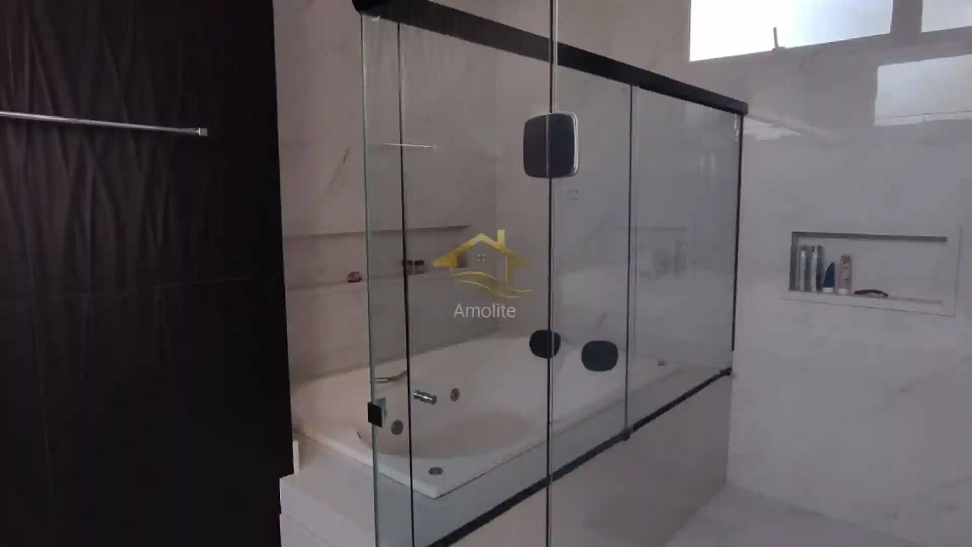Casa de Condomínio com 3 quartos à venda, 220m² — foto 16 de 40