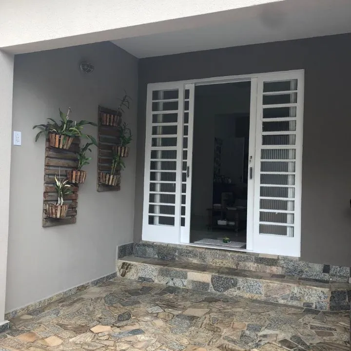 Casa à venda — foto 4 de 6