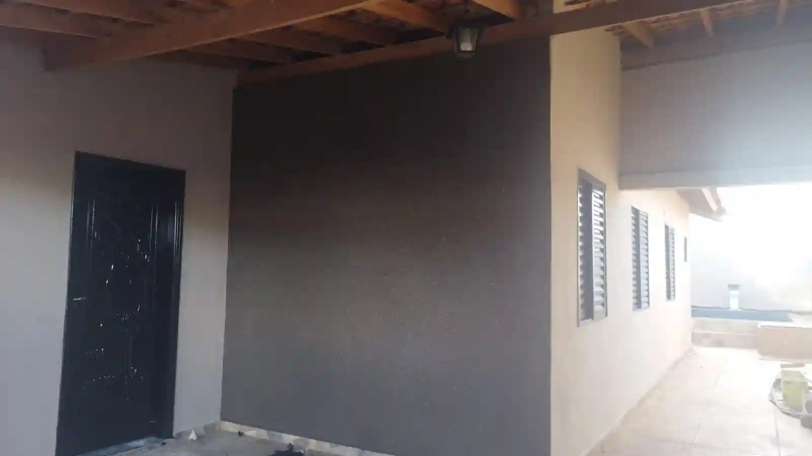 Casa com 3 quartos à venda, 130m² — foto 1 de 11