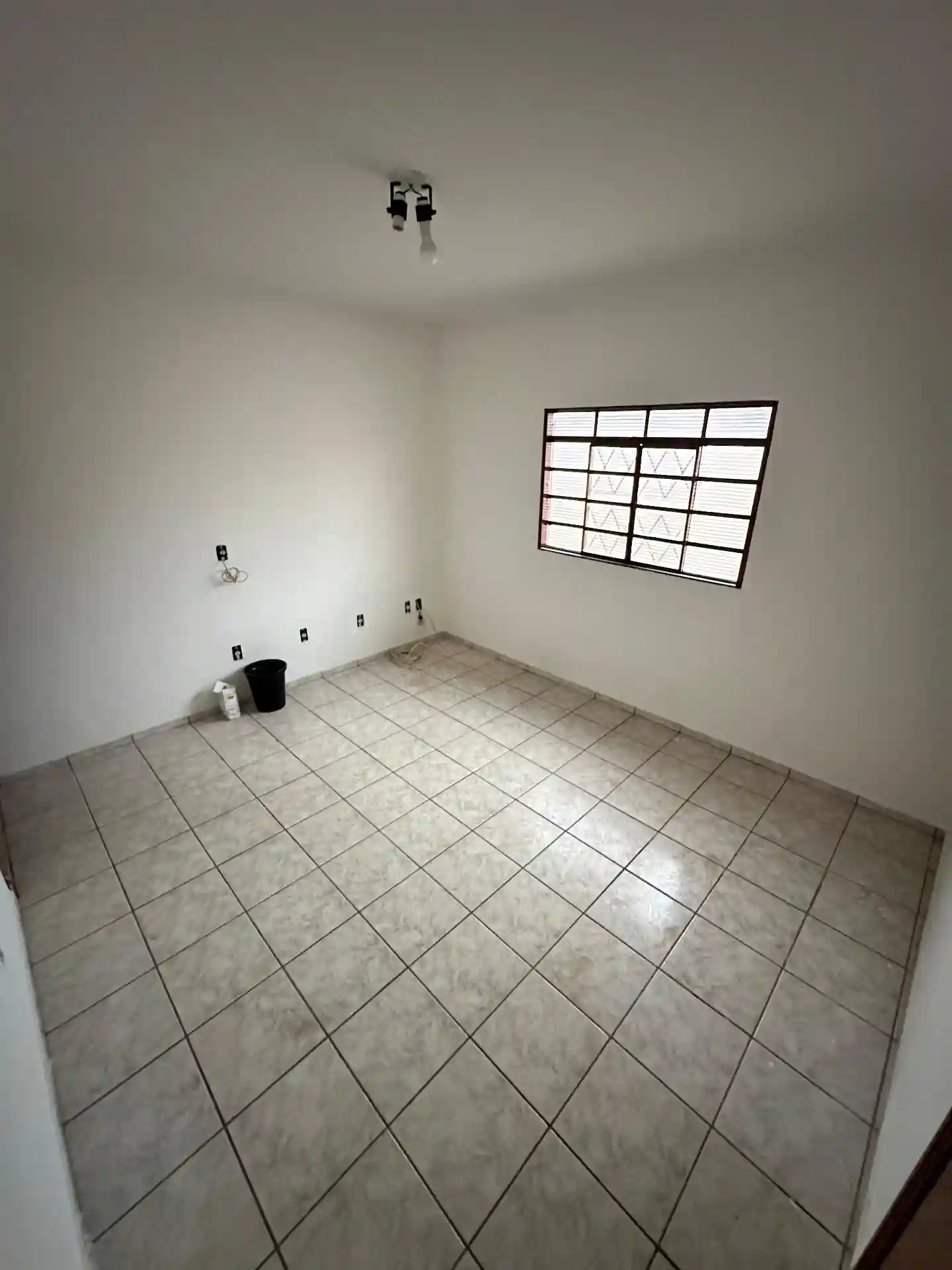 Casa com 3 quartos à venda, 114m² — foto 4 de 17