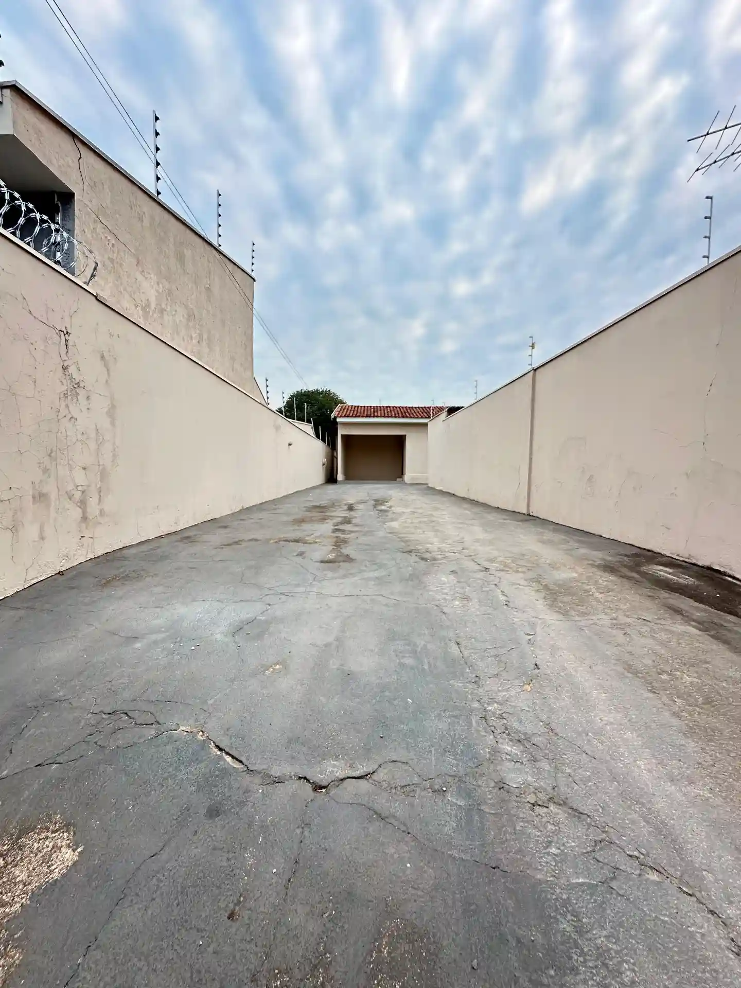 Casa com 3 quartos à venda, 114m² — foto 9 de 17