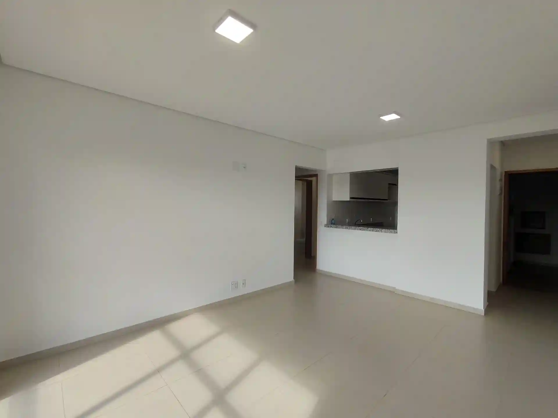 Apartamento com 2 quartos para aluguel, 76m² — foto 10 de 17