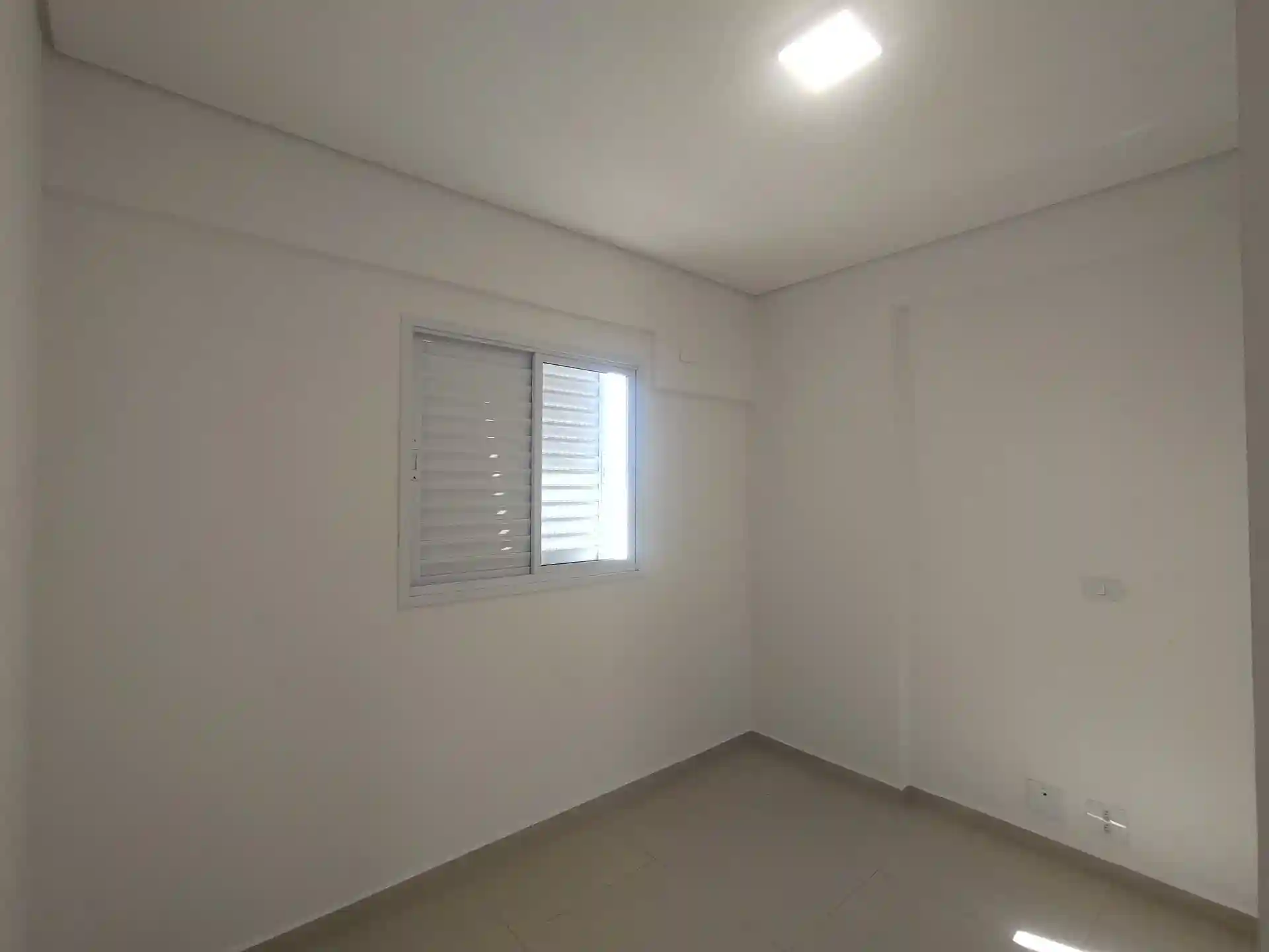 Apartamento com 2 quartos para aluguel, 76m² — foto 14 de 17