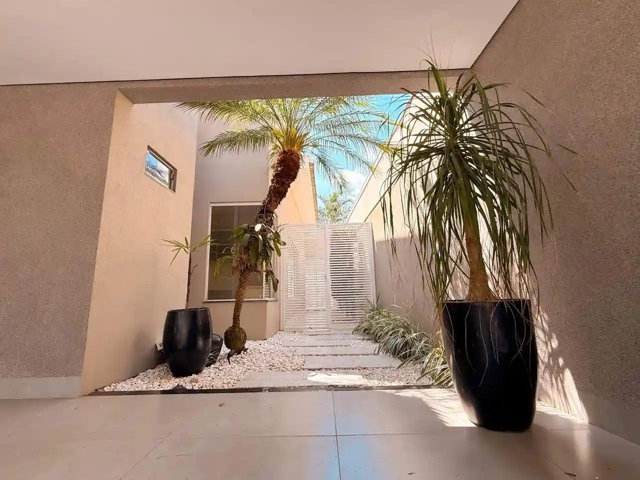 Casa de Condomínio com 3 quartos à venda, 320m² — foto 15 de 18