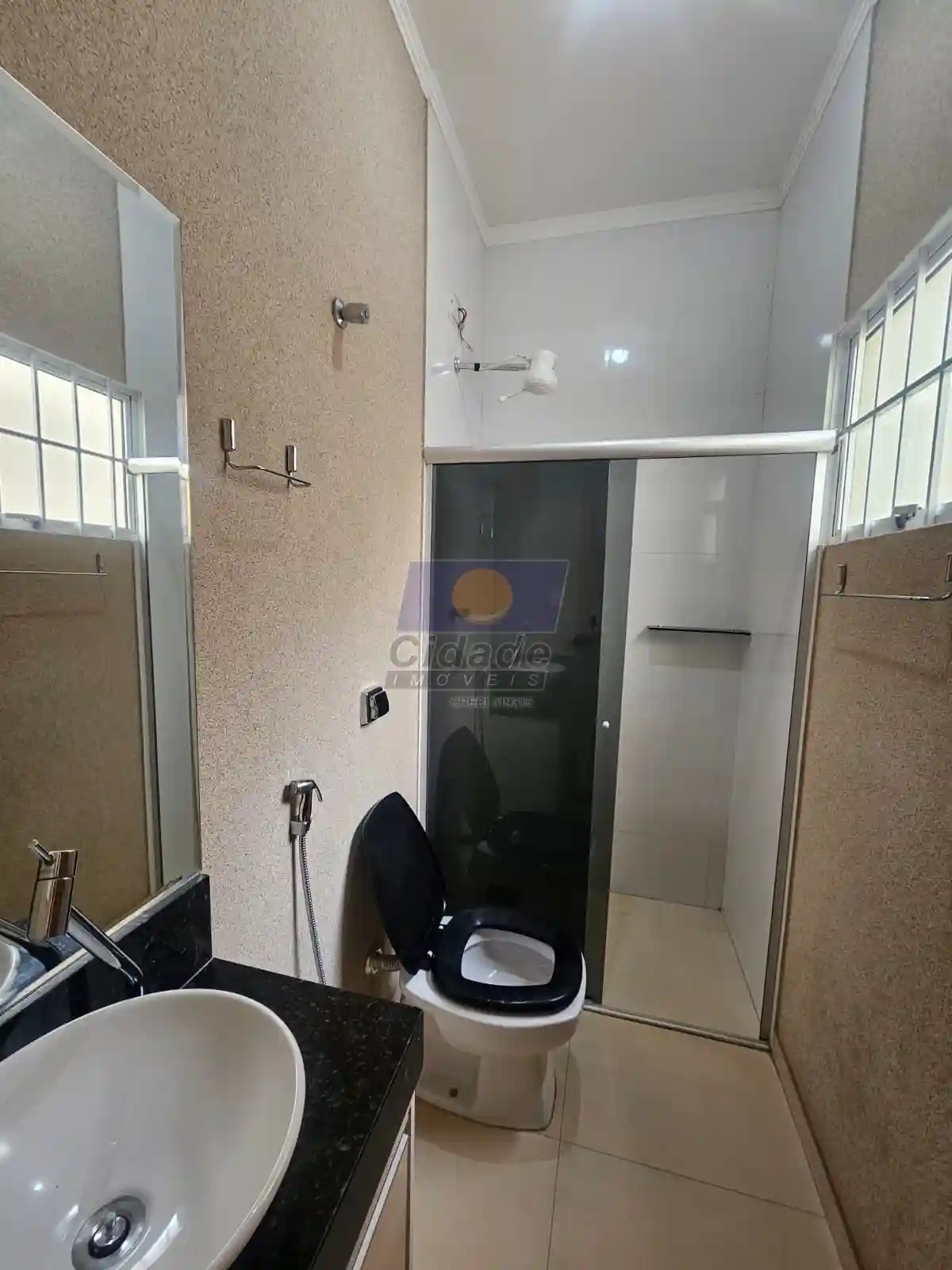 Casa com 3 quartos à venda, 178m² — foto 12 de 22