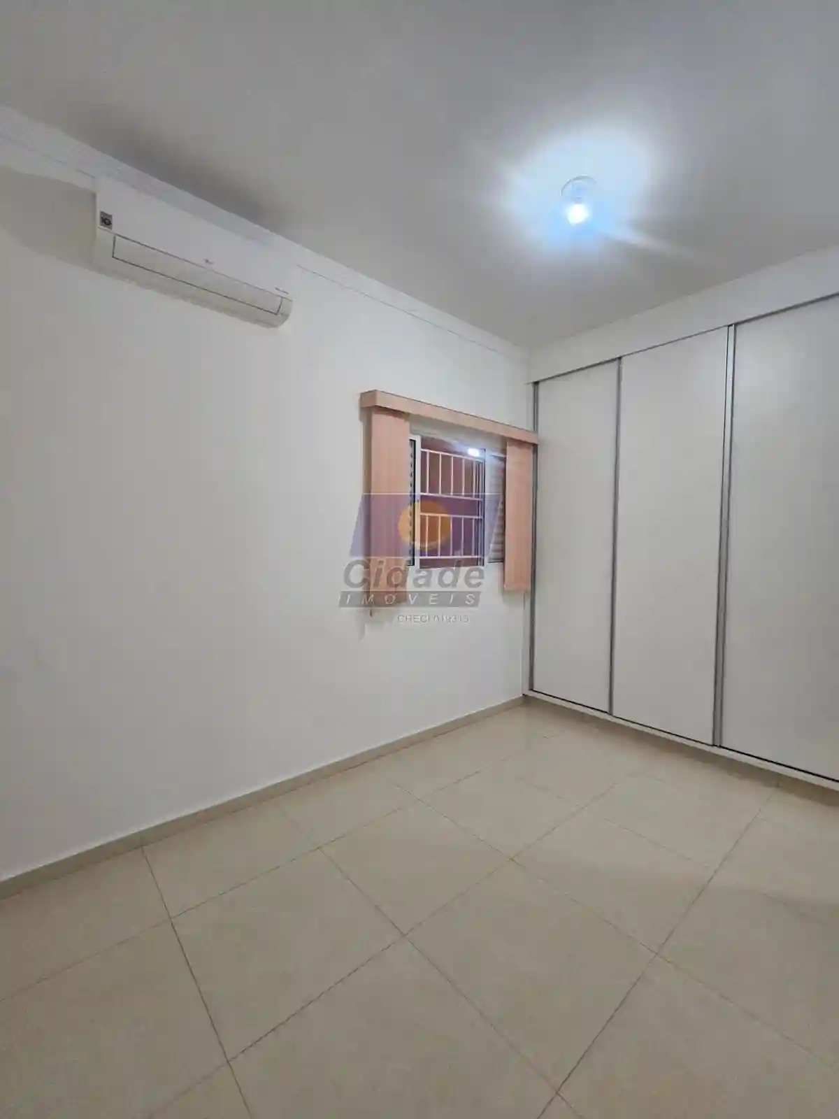 Casa com 3 quartos à venda, 178m² — foto 9 de 22