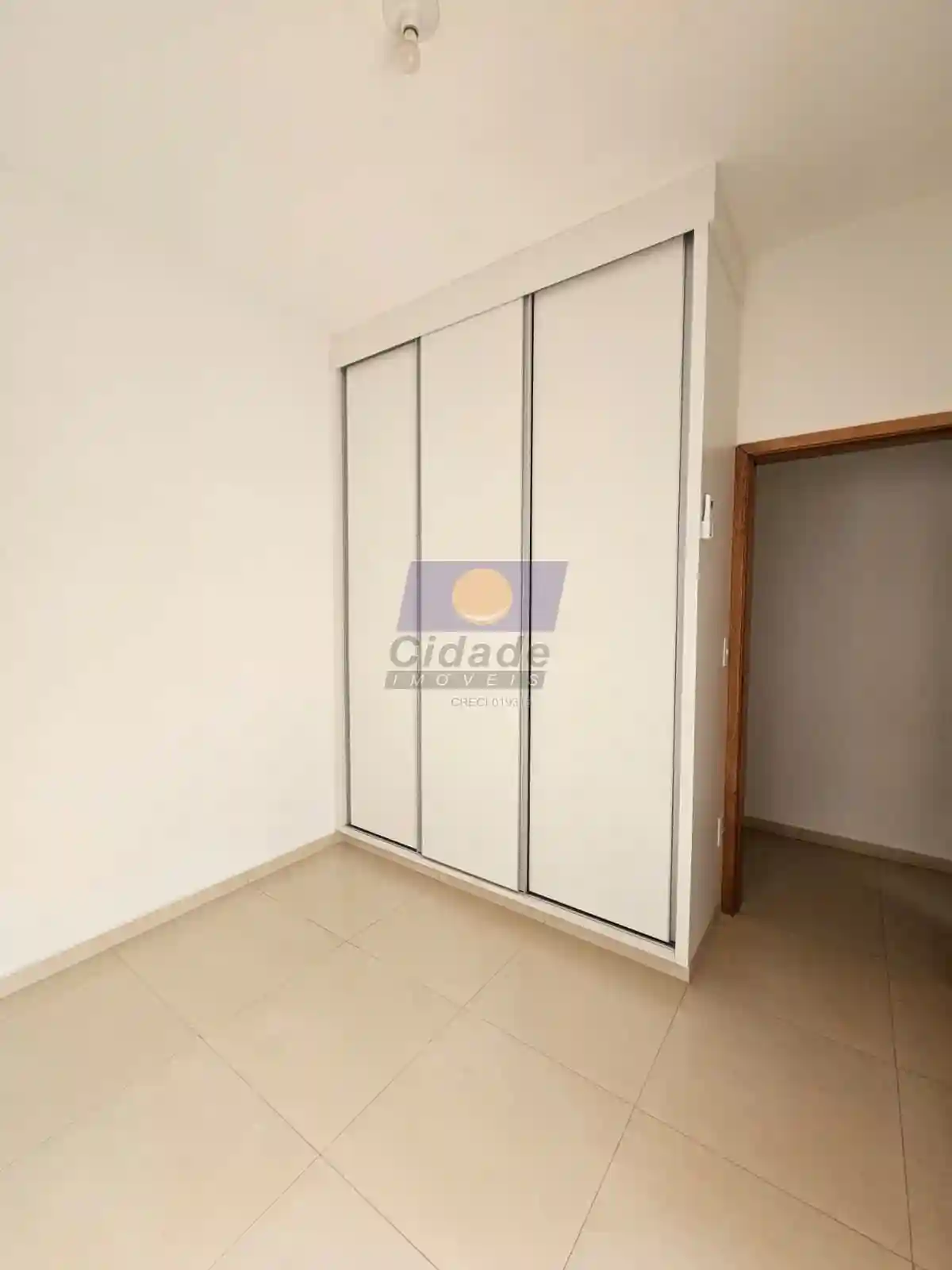 Casa com 3 quartos à venda, 178m² — foto 10 de 22