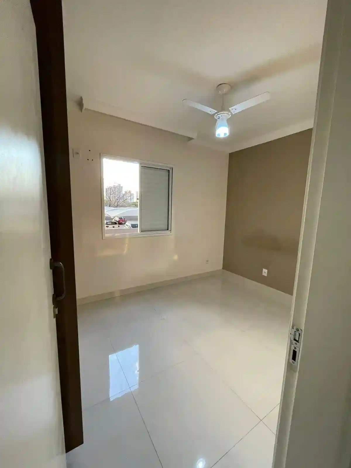 Apartamento com 2 quartos à venda, 77m² — foto 12 de 15