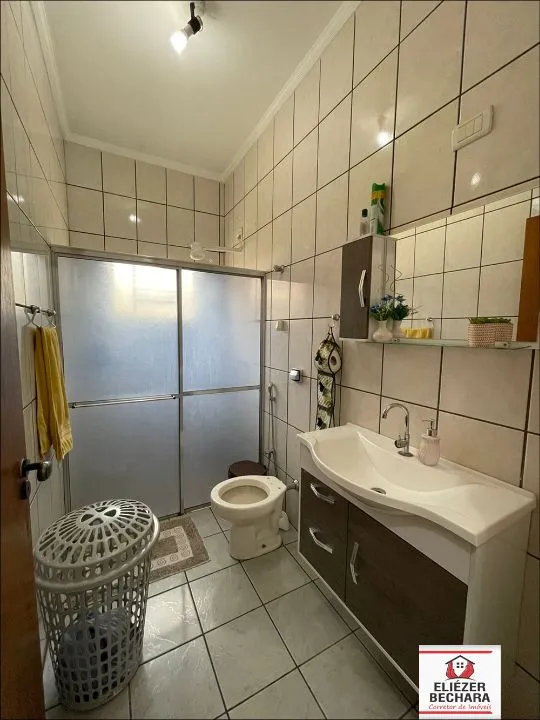 Casa à venda — foto 3 de 9