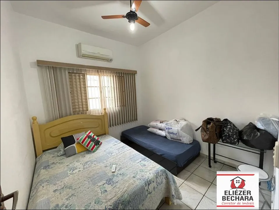 Casa à venda — foto 5 de 9