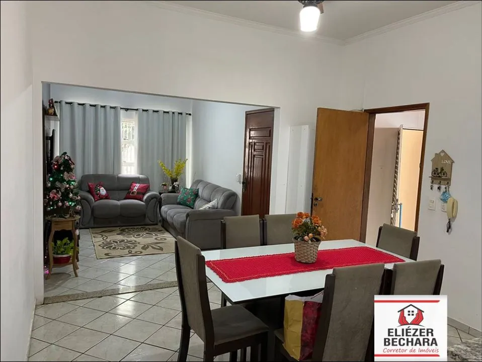 Casa à venda — foto 7 de 9