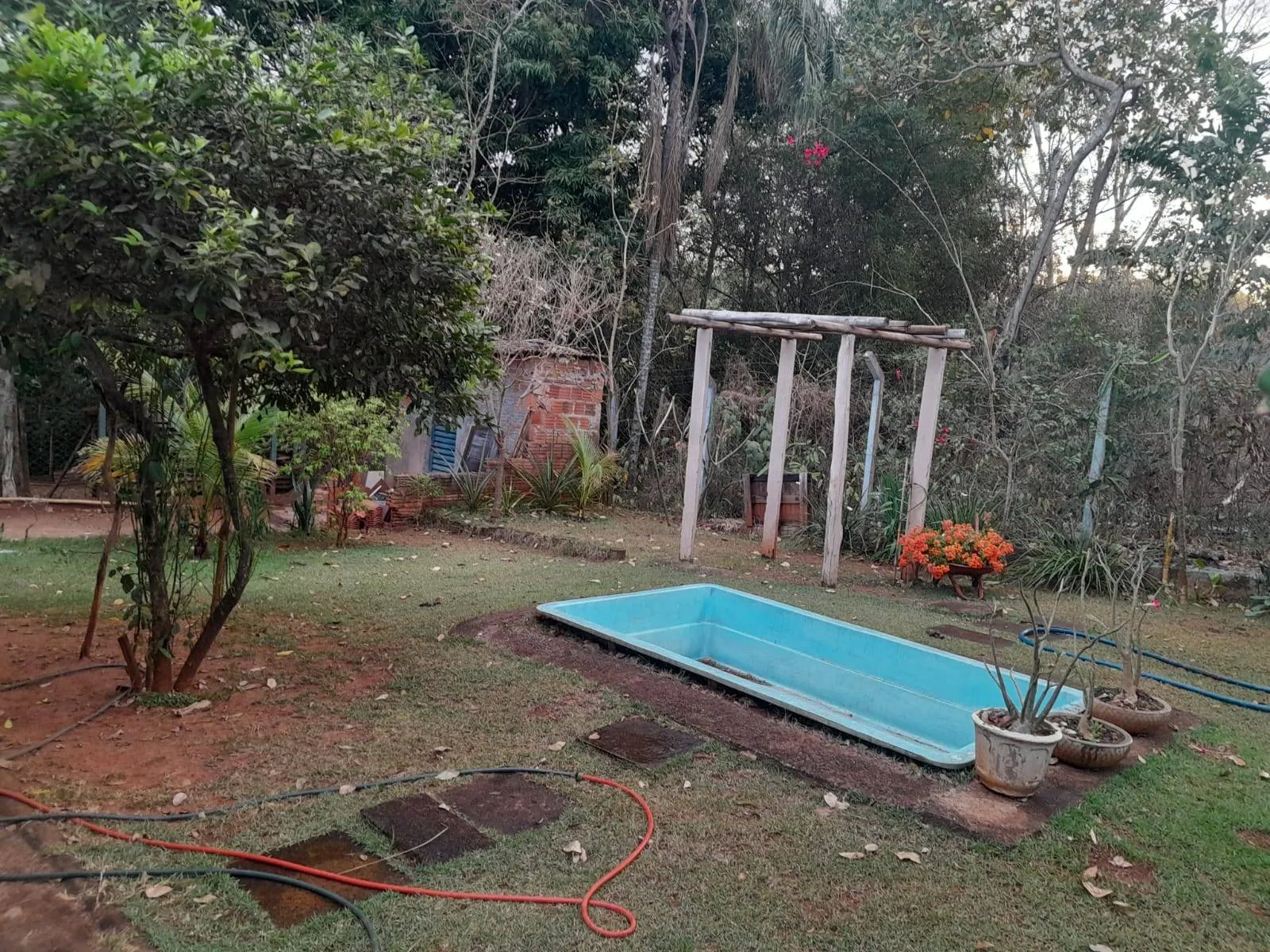 Fazenda / Sítio / Chácara com 1 quarto à venda, 1600m² — foto 8 de 17