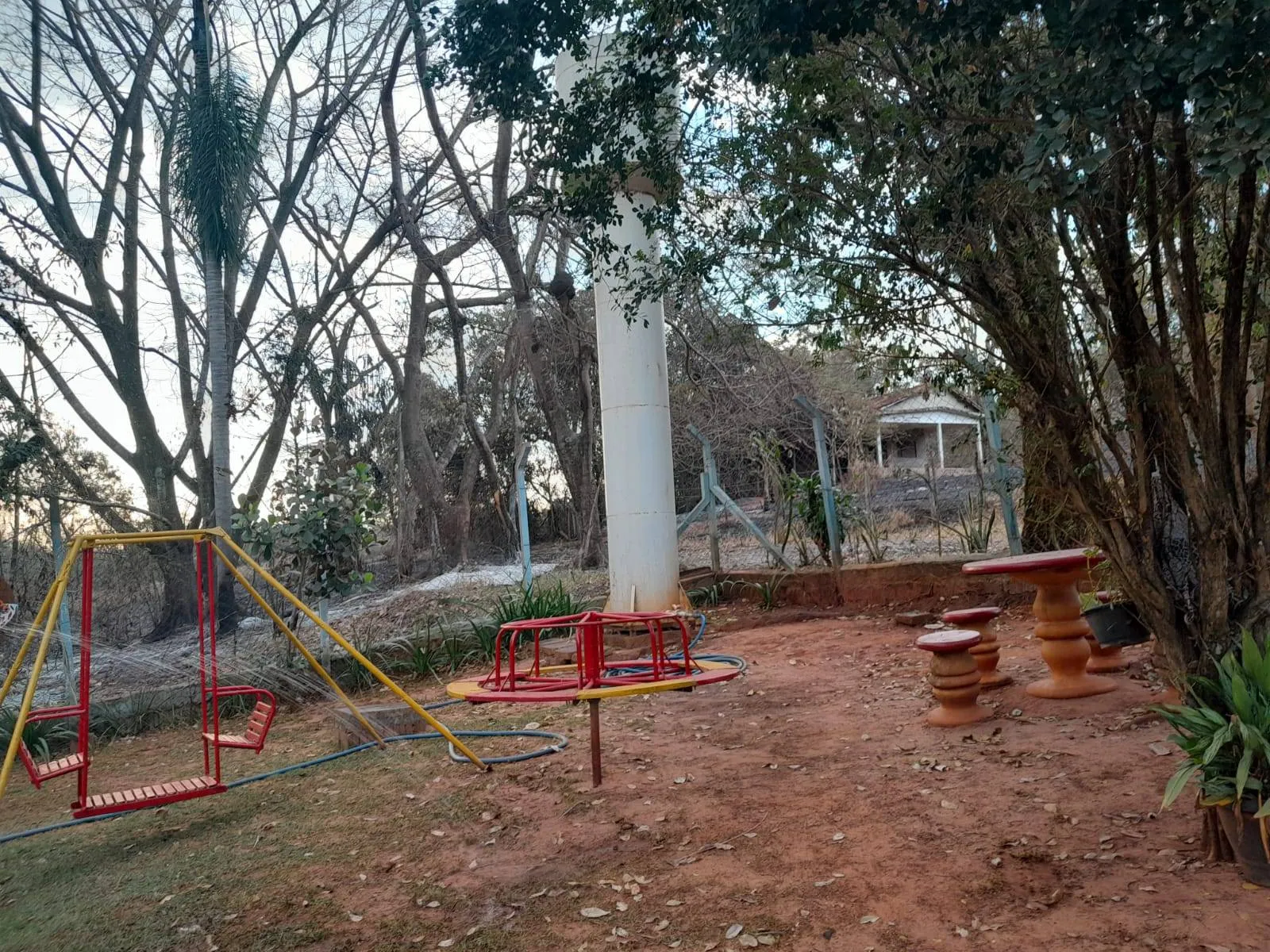 Fazenda / Sítio / Chácara com 1 quarto à venda, 1600m² — foto 13 de 17