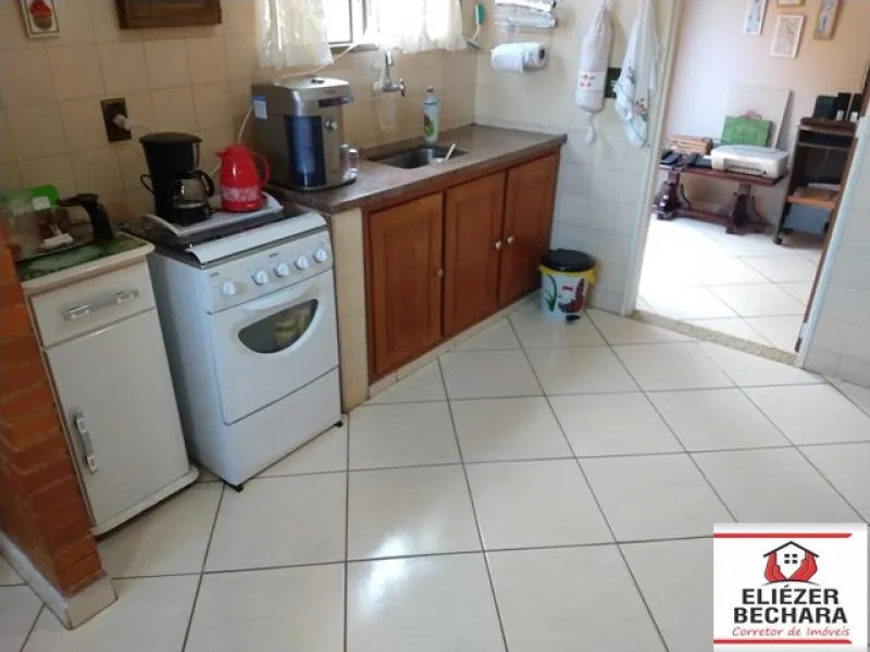 Casa à venda — foto 2 de 8