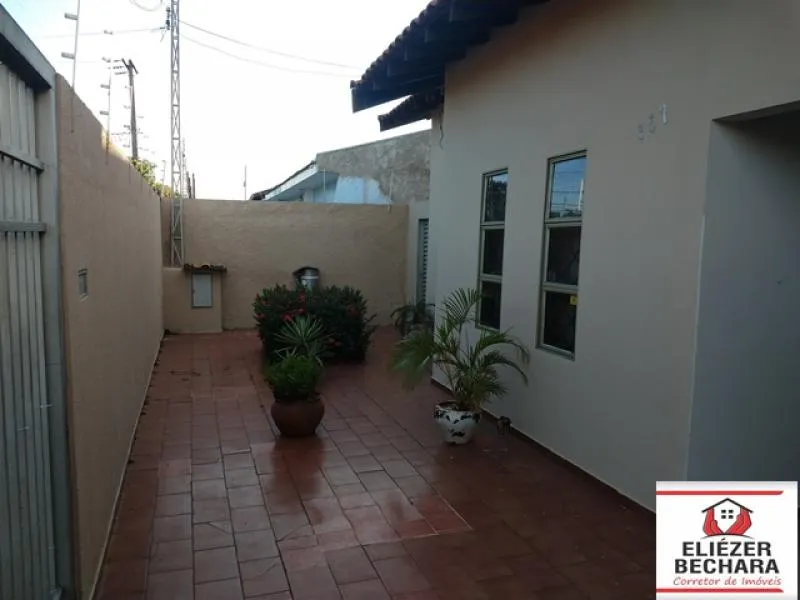 Casa à venda — foto 5 de 8