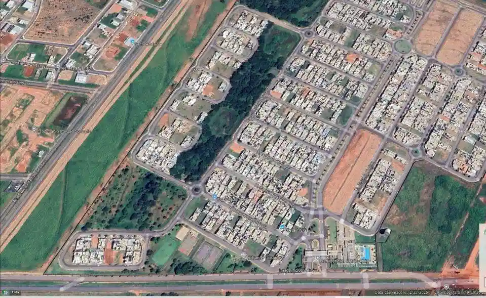 Terreno / Lote / Condomínio  à venda, 253m² — foto 5 de 6