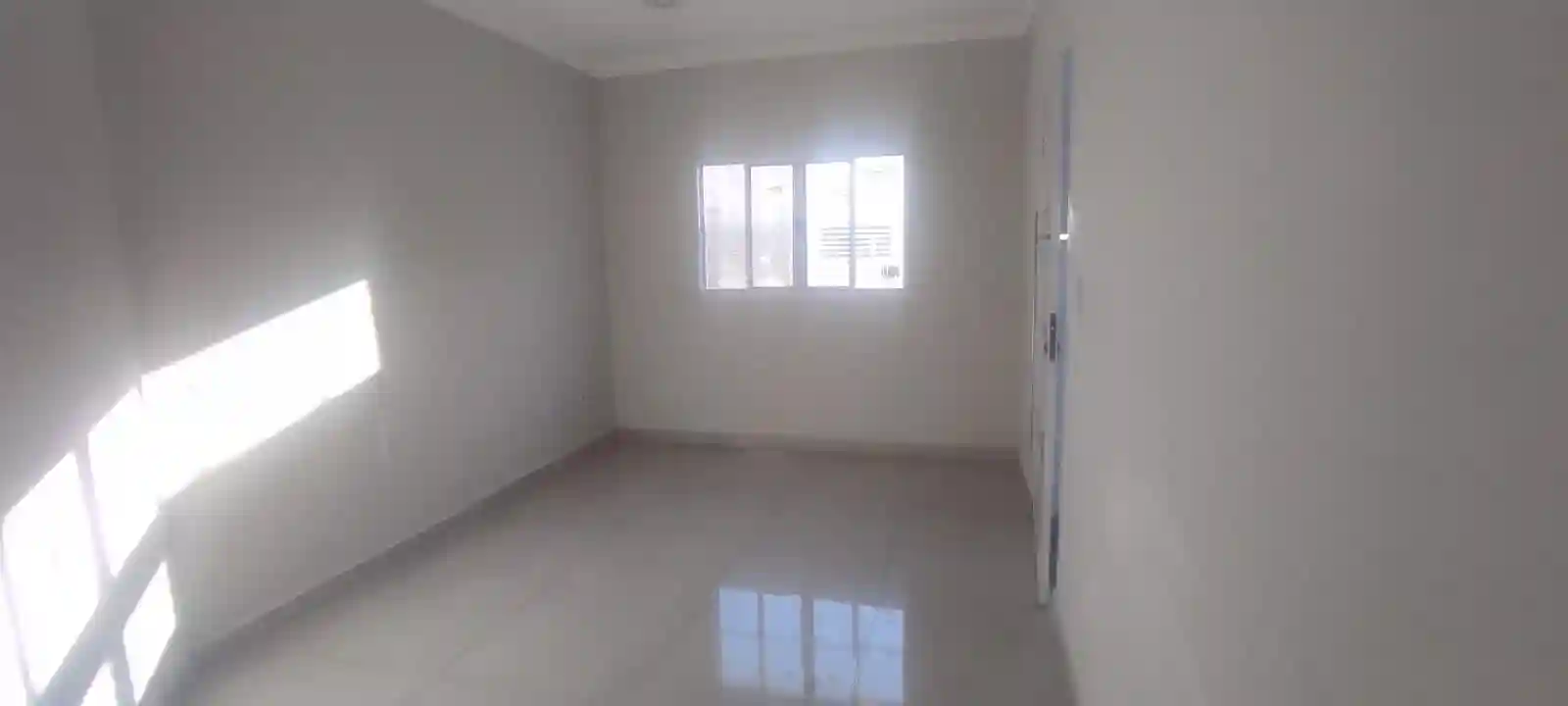 Casa com 3 quartos à venda, 180m² — foto 5 de 19