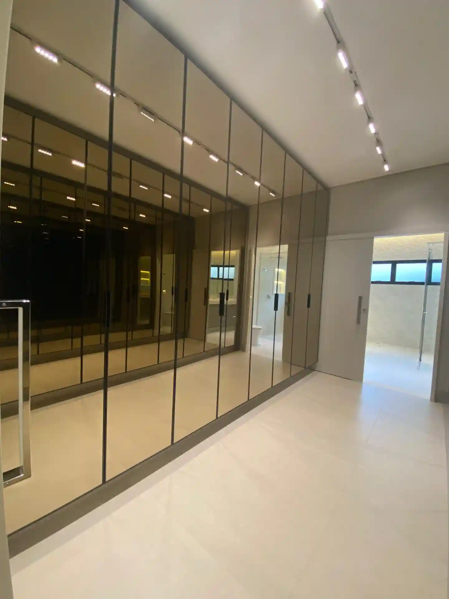 Casa de Condomínio com 3 quartos à venda, 477m² — foto 17 de 28