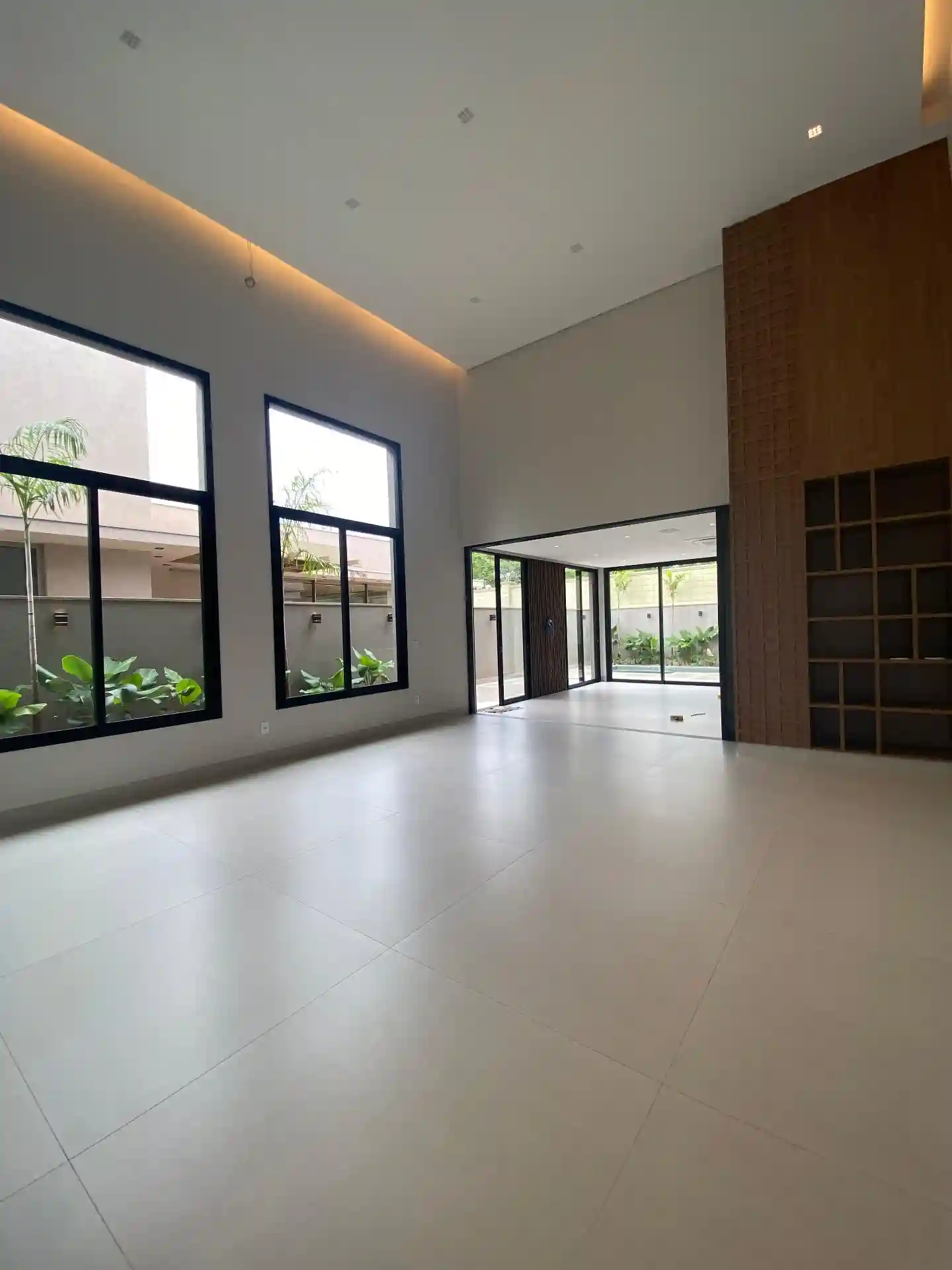 Casa de Condomínio com 3 quartos à venda, 477m² — foto 7 de 28