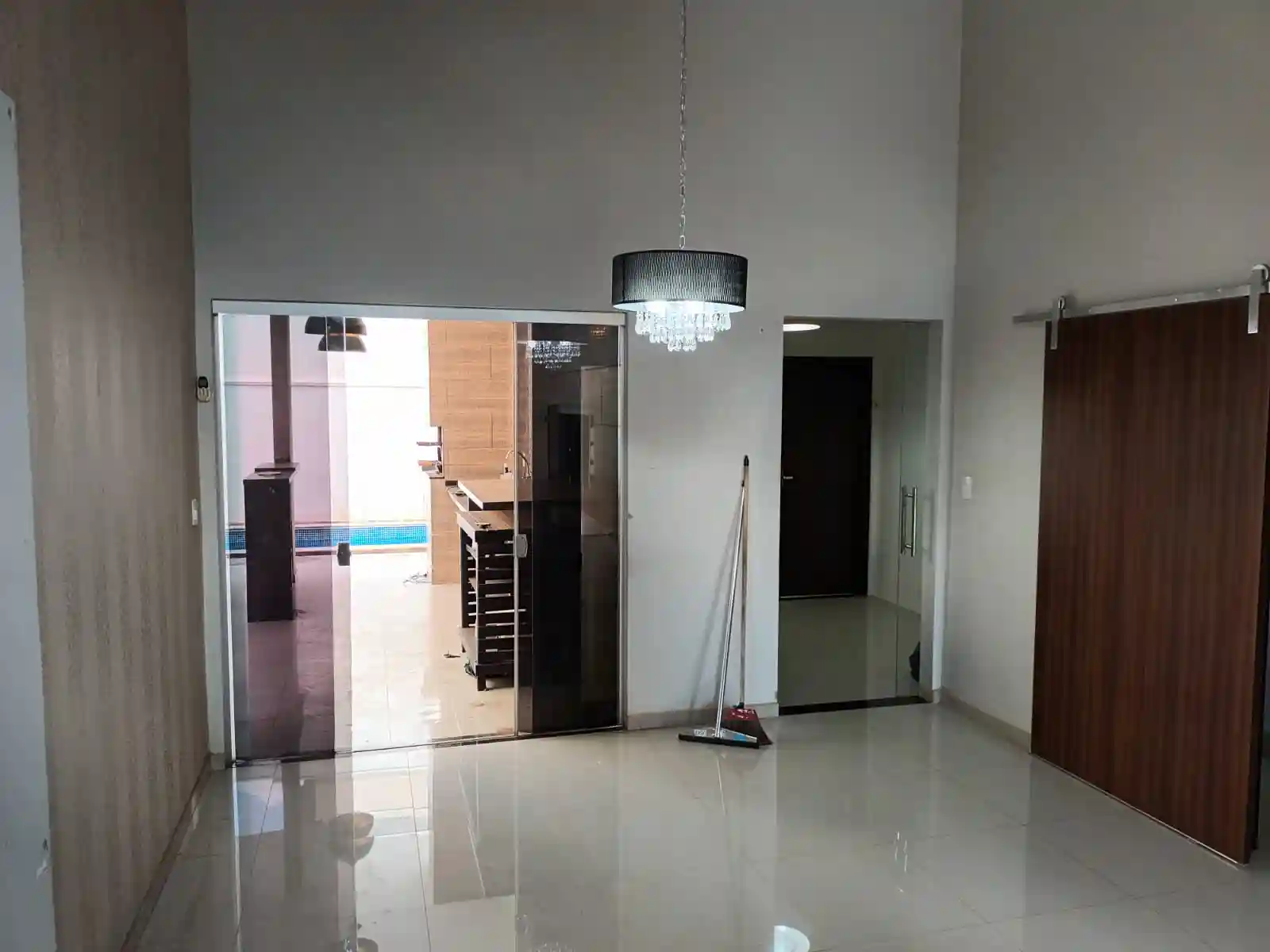 Casa de Condomínio com 3 quartos à venda, 253m² — foto 5 de 28