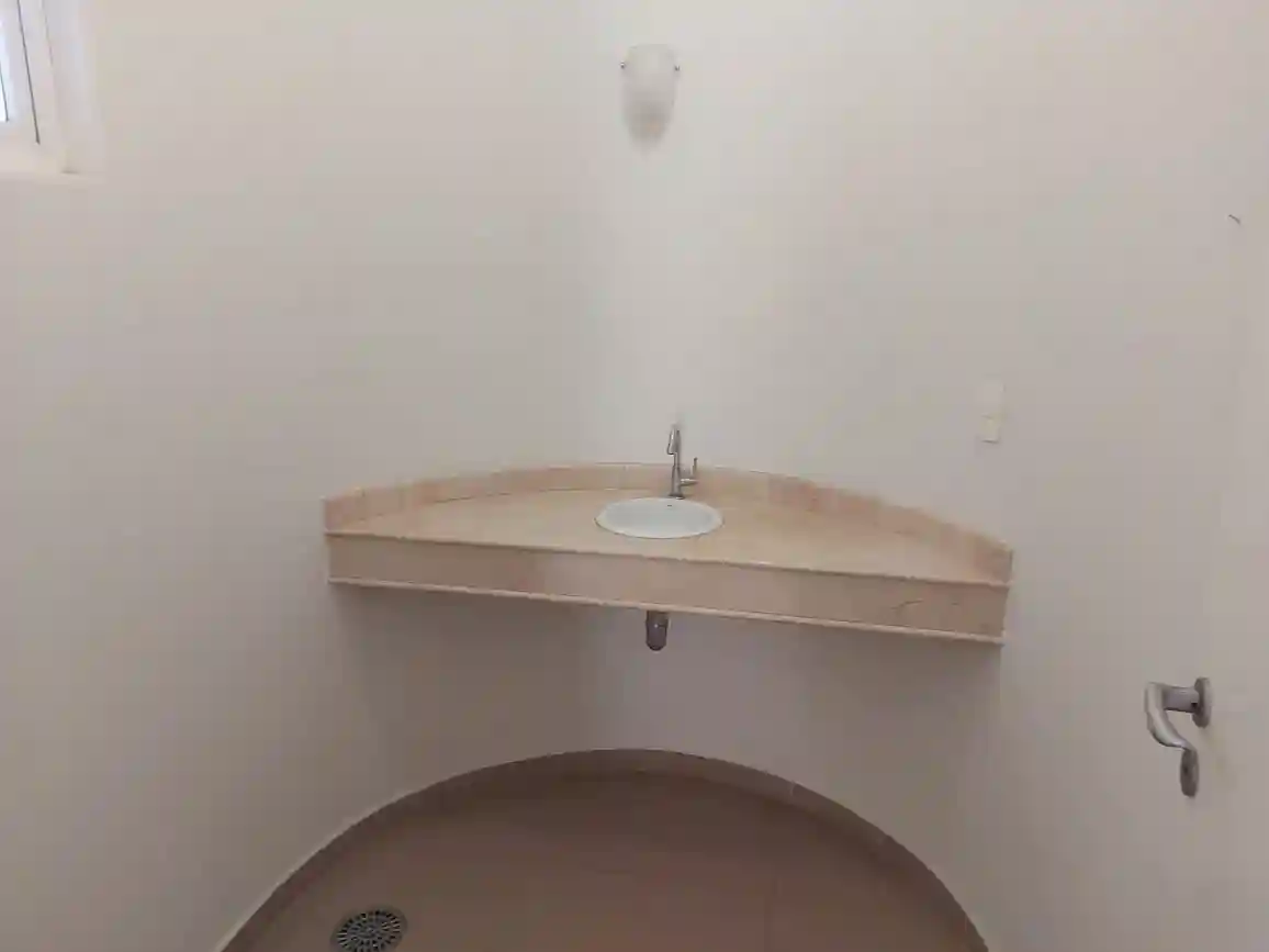 Casa de Condomínio com 3 quartos para aluguel, 250m² — foto 24 de 25