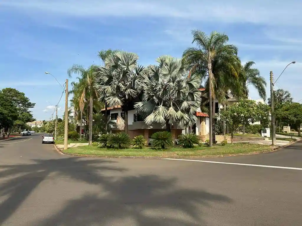 Casa de Condomínio  para aluguel, 1m² — foto 3 de 37