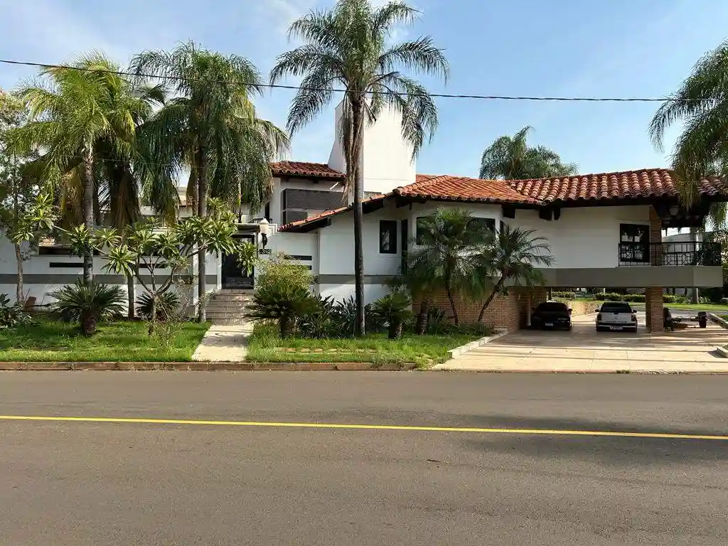 Casa de Condomínio  para aluguel, 1m² — foto 1 de 37