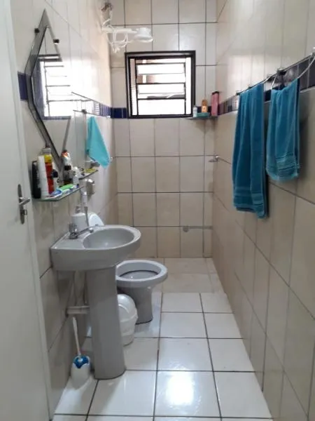 Casa à venda — foto 4 de 6